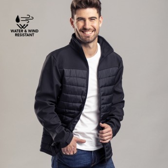 Chaqueta impermeable con tiradores publicitaria