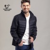 Chaqueta impermeable con tiradores