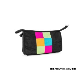 Neceser Carole - Antonio Miró publicitario