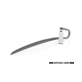 Marcapaginas Baloa - Antonio Miró con logo